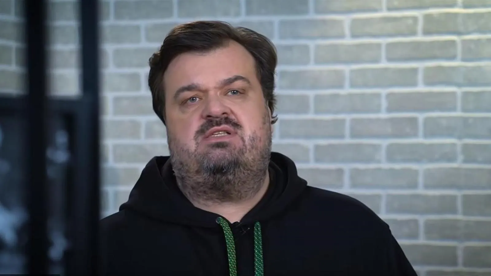 Запашный поругался с Уткиным и предложил решить конфликт поединком. Как отреагировал Василий?