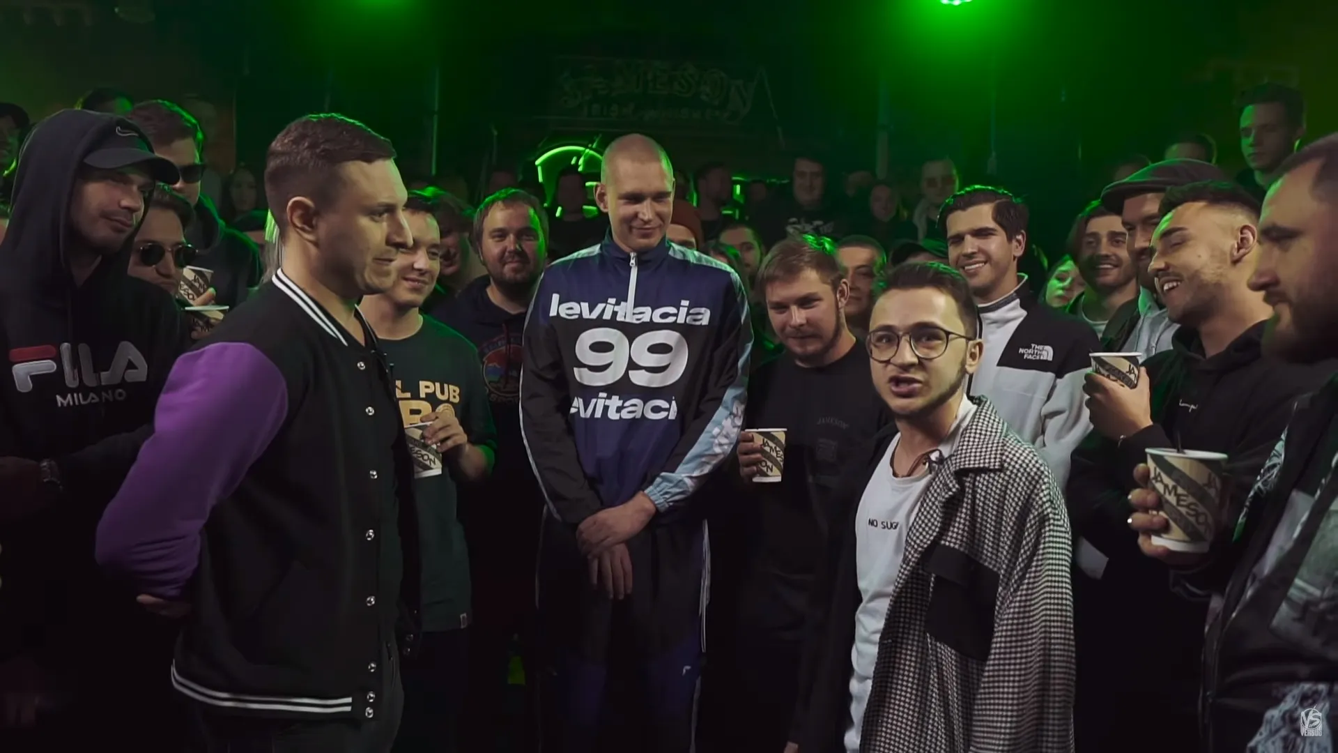 На Versus вышел батл Джарахова и Сатира. 10 тезисов о дуэли блогеров