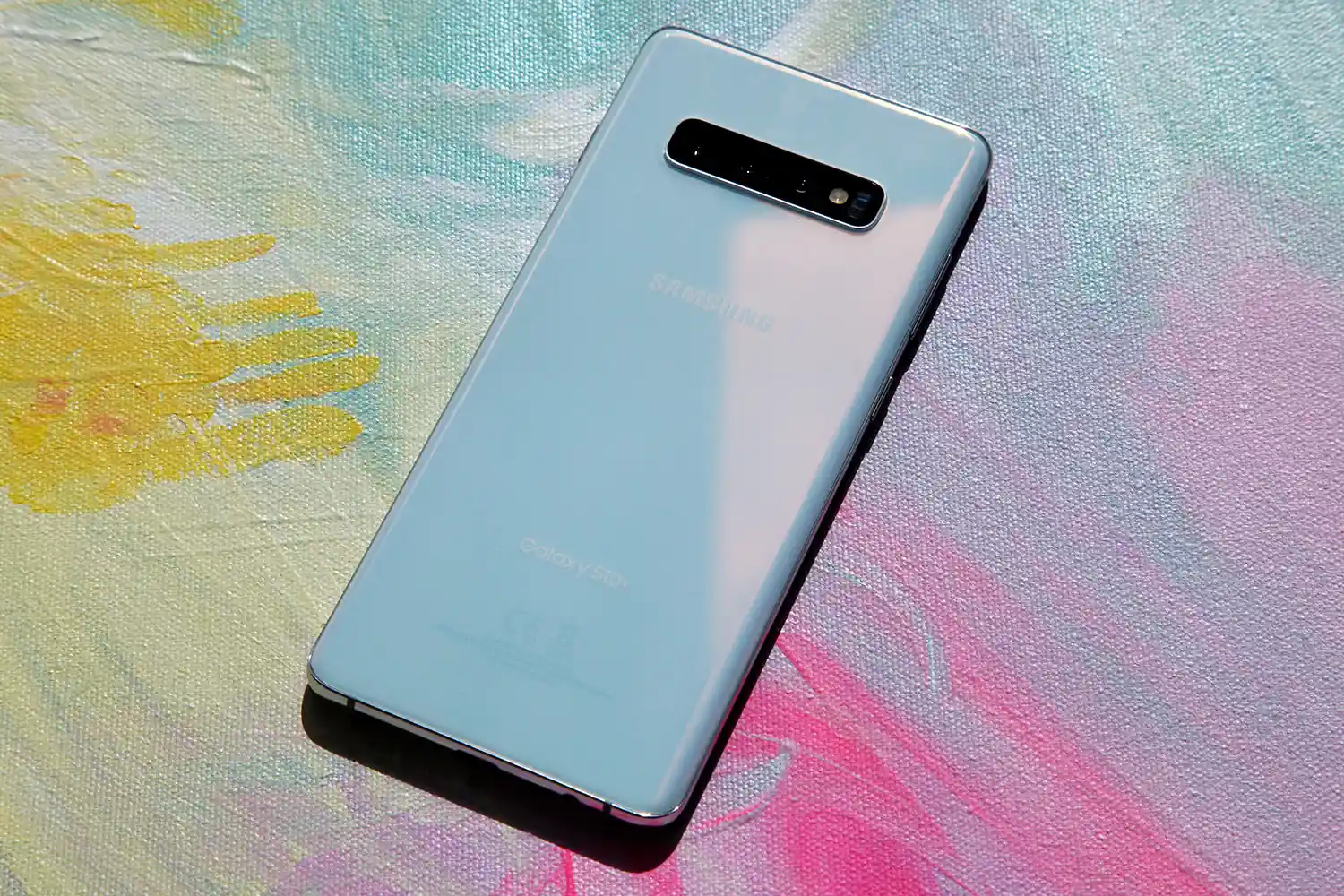 У Samsung Galaxy S11 будет мощный аккумулятор. А в России может выйти модель с чипом Snapdragon 865