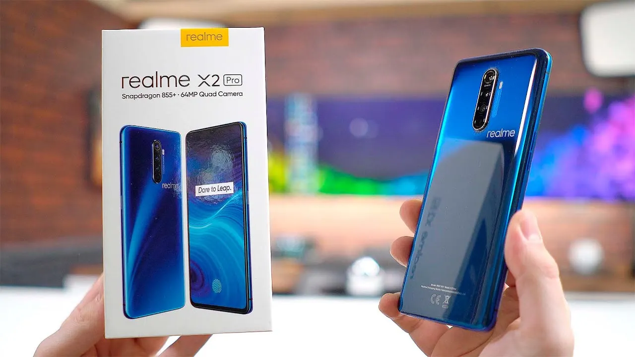 Убийцу флагманов от Realme отдают по самой низкой цене в России. Как получить скидку?