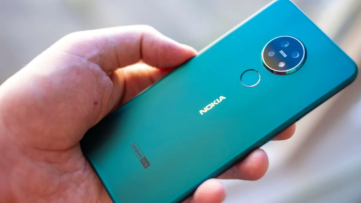 Обновлённый Nokia 7.2 приехал в Россию. Где выгоднее покупать?