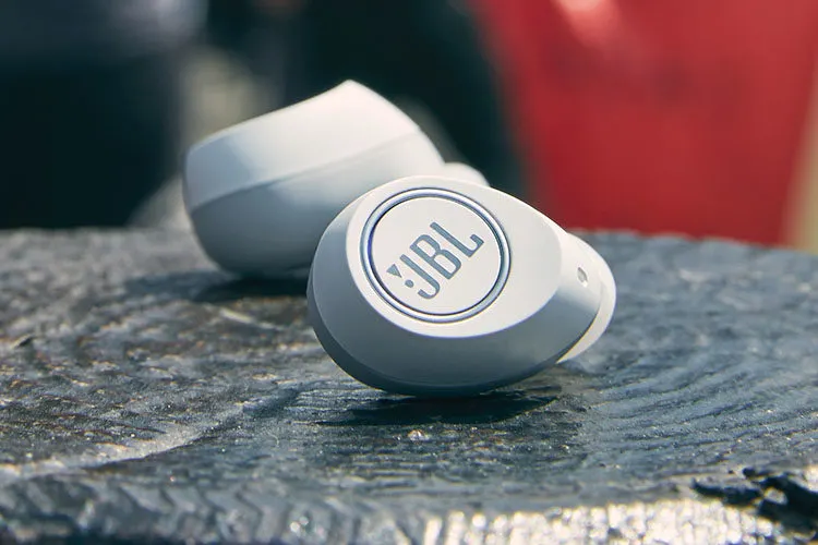 Наушники JBL Free X – отстой. Они подешевели, но есть 3 варианта гораздо лучше