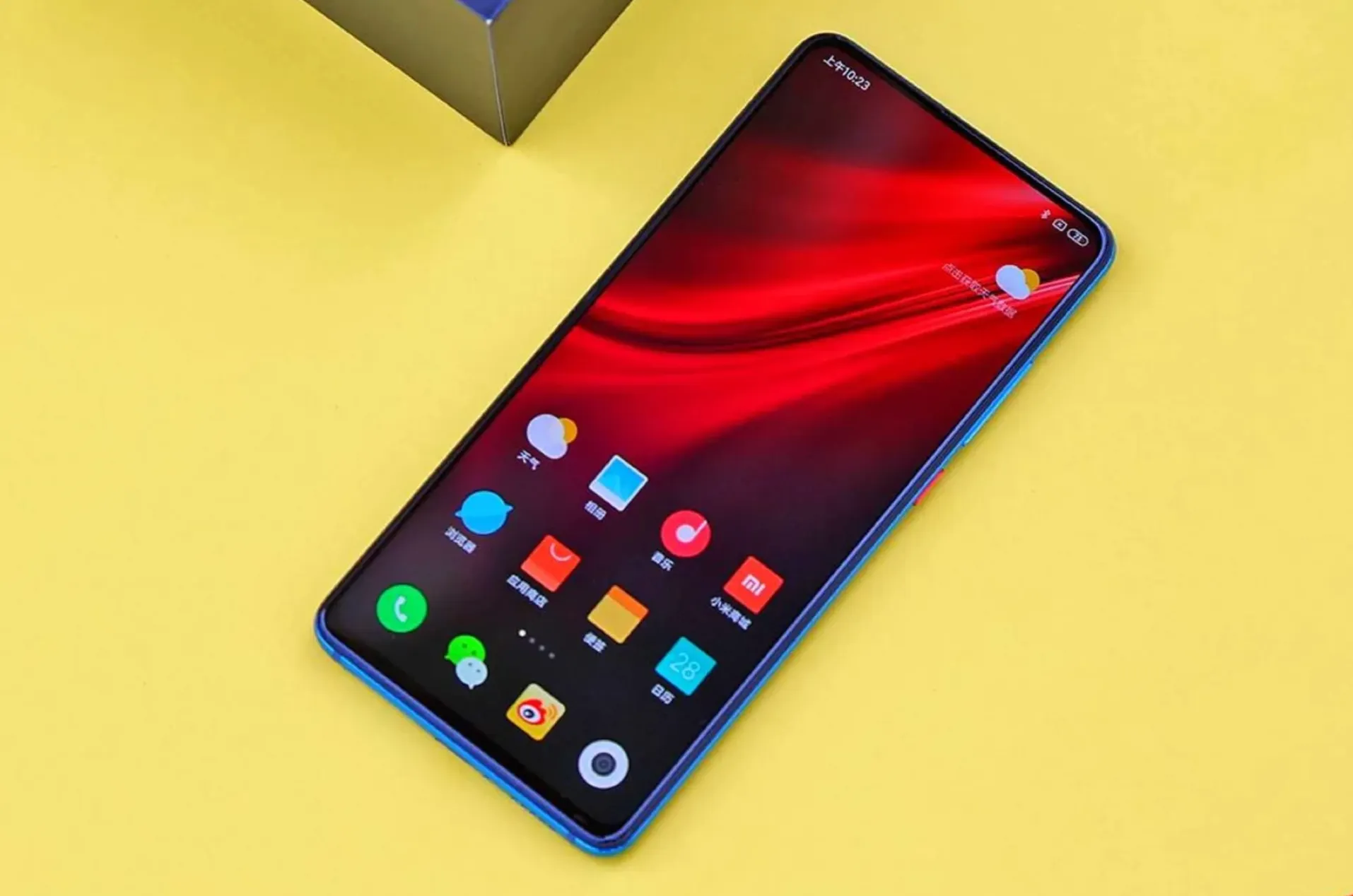 Говорили, что Xiaomi Mi 10 будет дорогим. Какова итоговая цена?