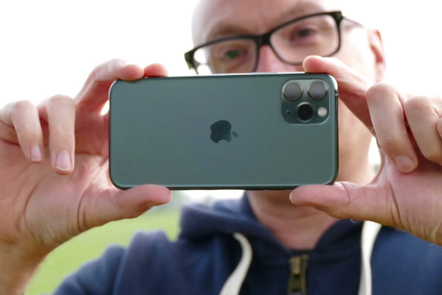 iPhone резко подорожает через считанные дни. Где брать модели по старым ценам?