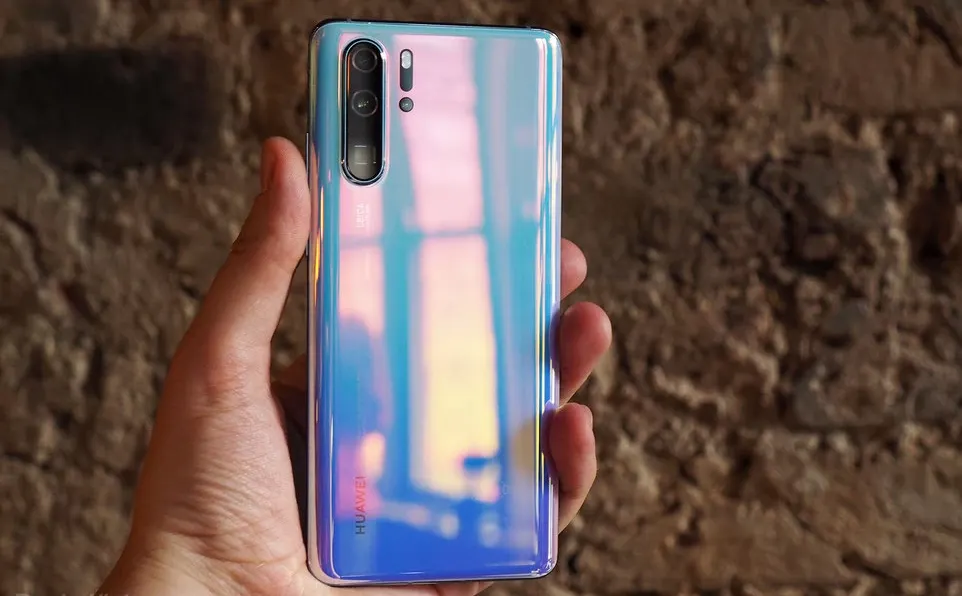 От топ-флагманов Huawei избавляются в МТС. Подсказываем секретные промокоды