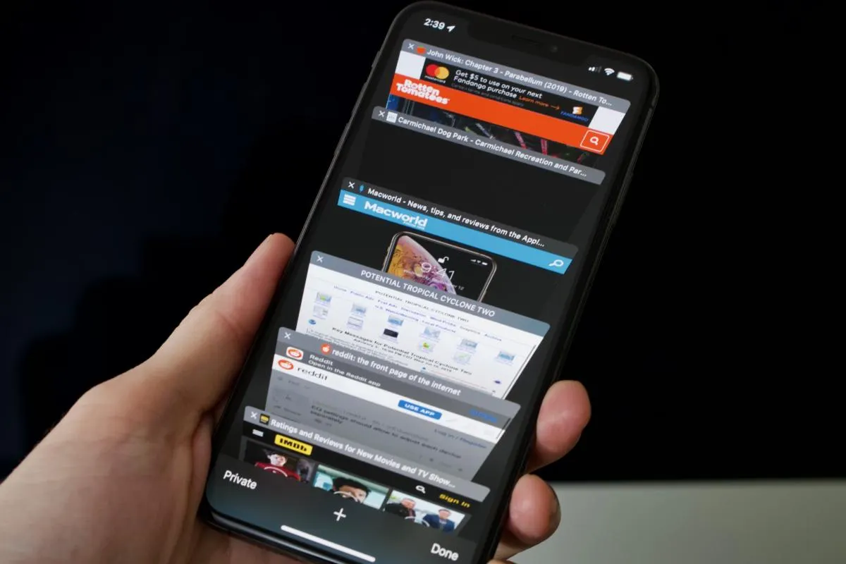 В iPhone и iPad можно будет поменять стандартный браузер. Аpple, ты ли это?