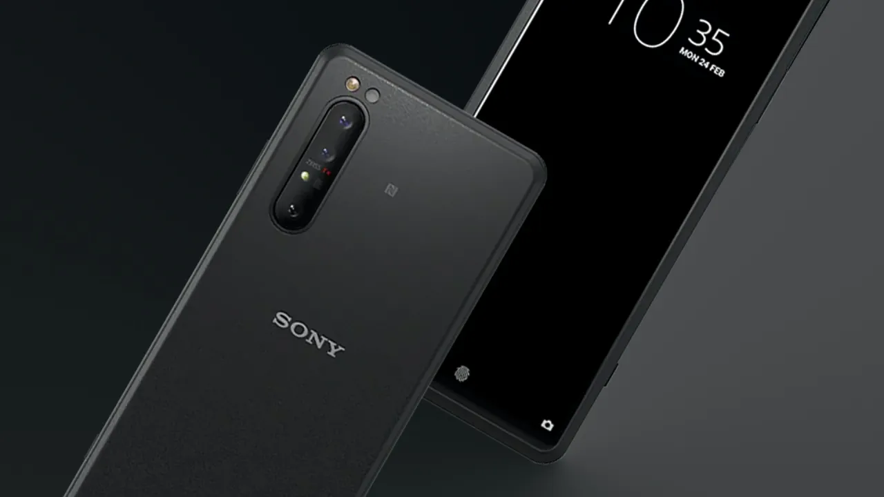 Известна цена Sony Xperia Pro. В Россию можно даже не ехать
