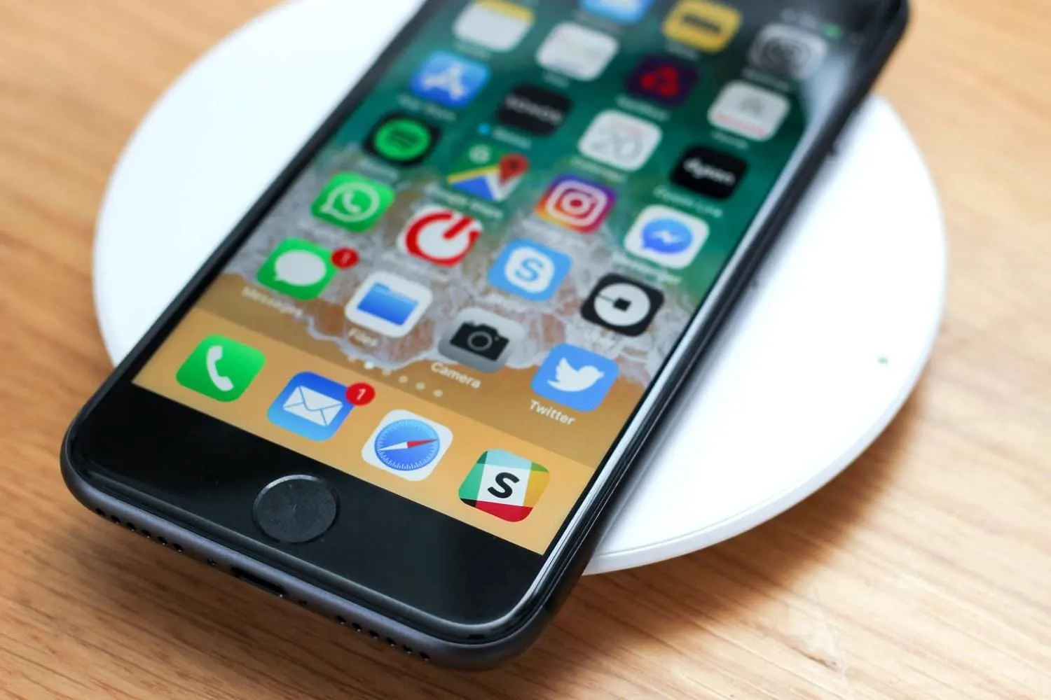 Презентация iPhone SE 2 сорвана из-за коронавируса. WWDC 2020 тоже под вопросом