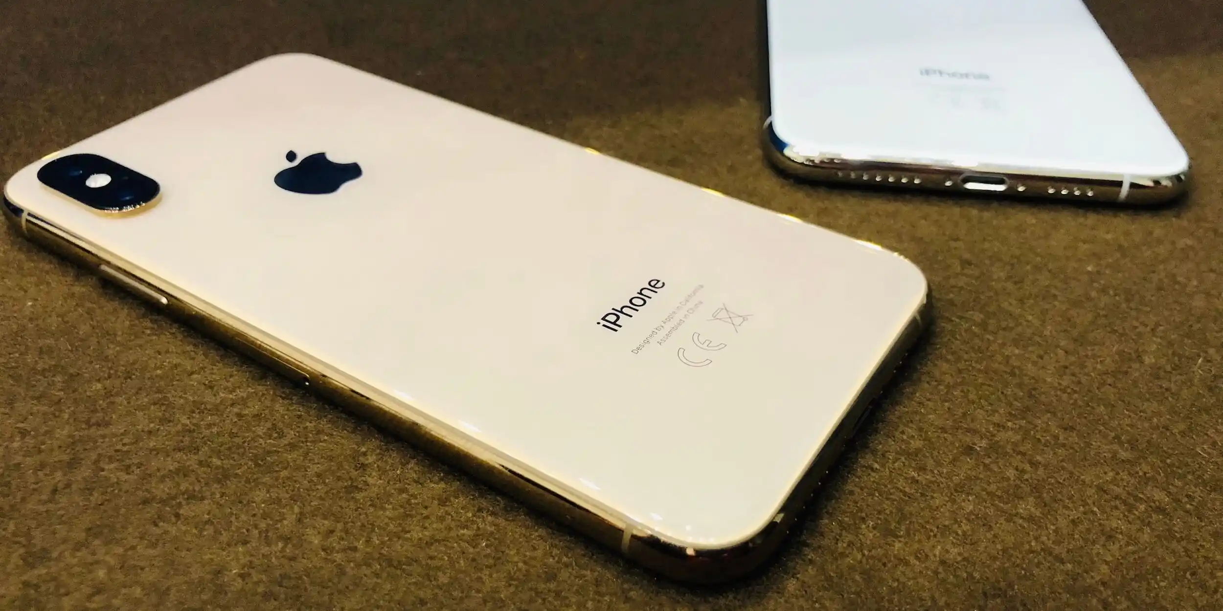 Где купить iPhone XS еще дешевле, чем раньше? Потрясающая акция на стеклянный флагман