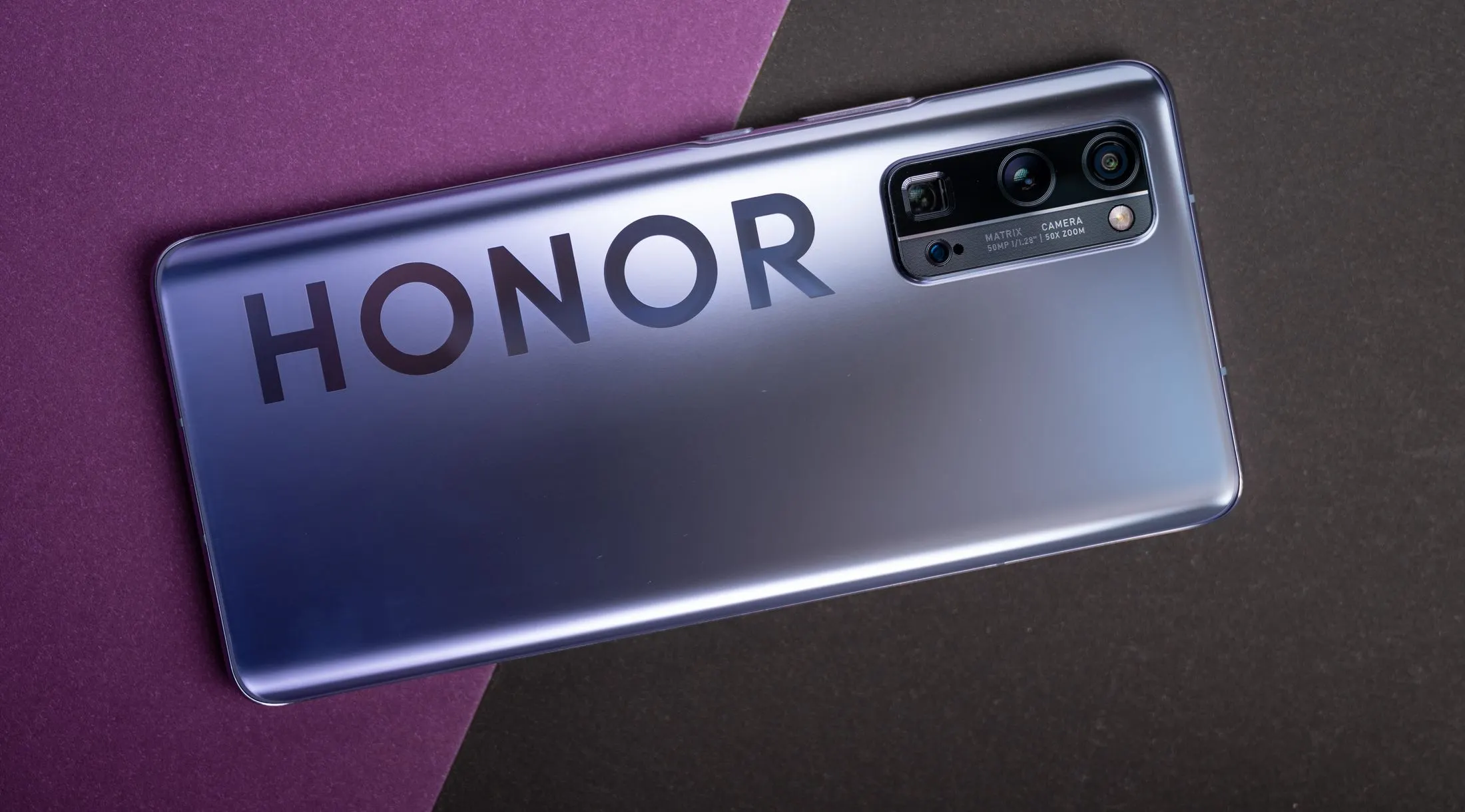 В Россию привезли Honor 30 и 30 Pro+. Сколько стоят и какие дают подарки?