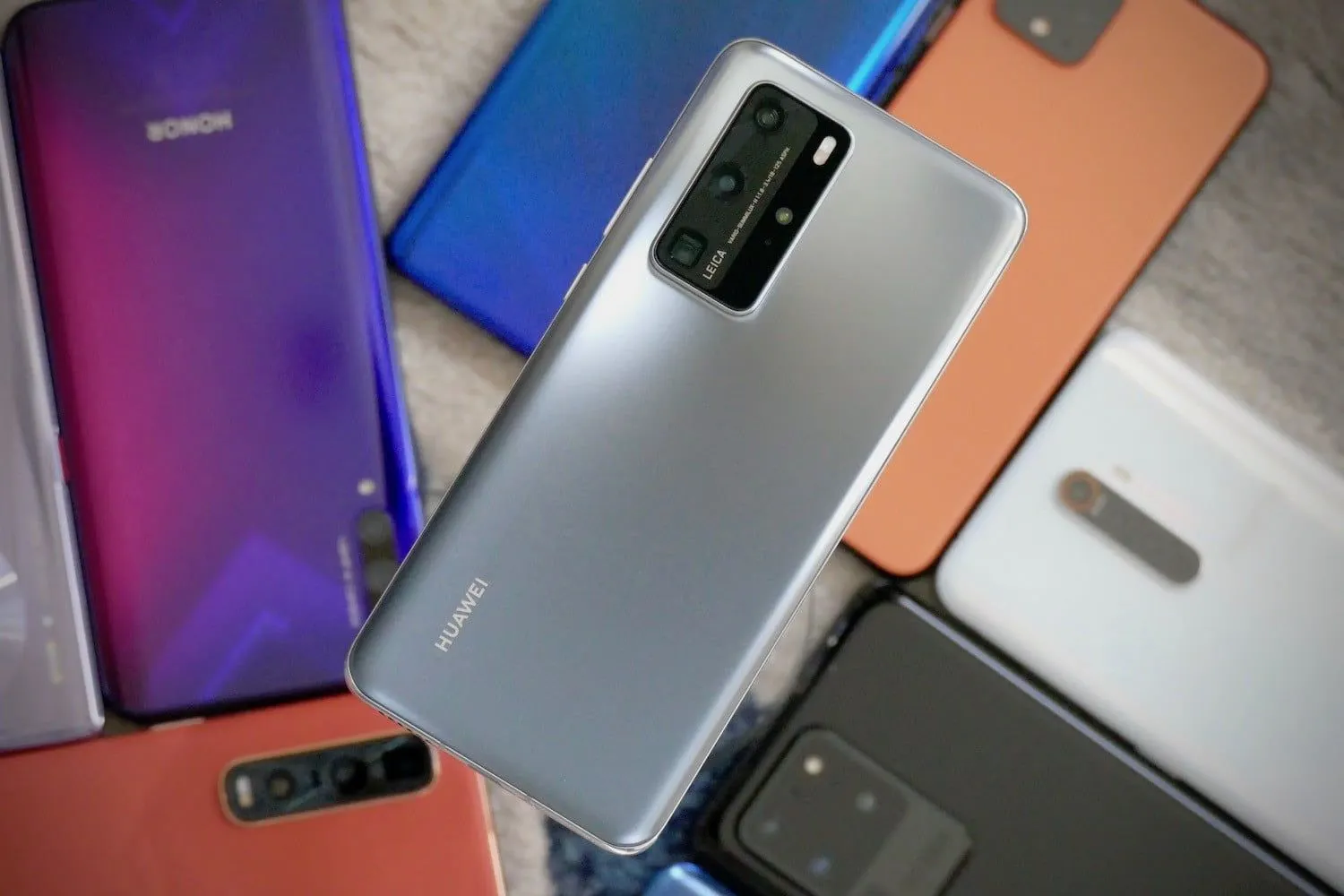Huawei P40 сильно подешевел. Элитный камерофон отдается с промокодом