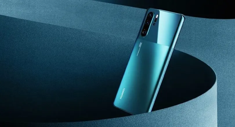 Huawei P30 Pro получил новую жизнь. Но разумнее взять прошлогодний девайс