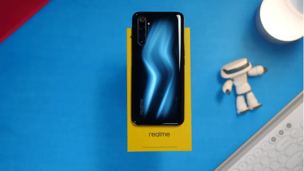 Realme 6 и 6 Pro приехали в Россию. Сколько стоят конкуренты Xiaomi в нашей стране?