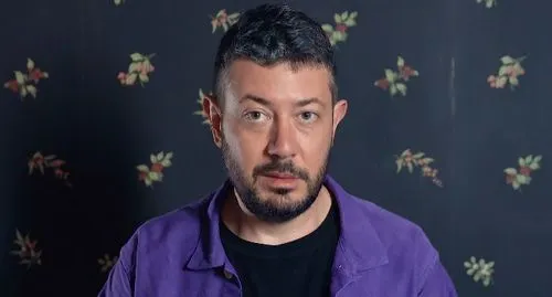 Экспресс-дизайн и отрицание ВИЧ. За что ненавидят Артемия Лебедева?