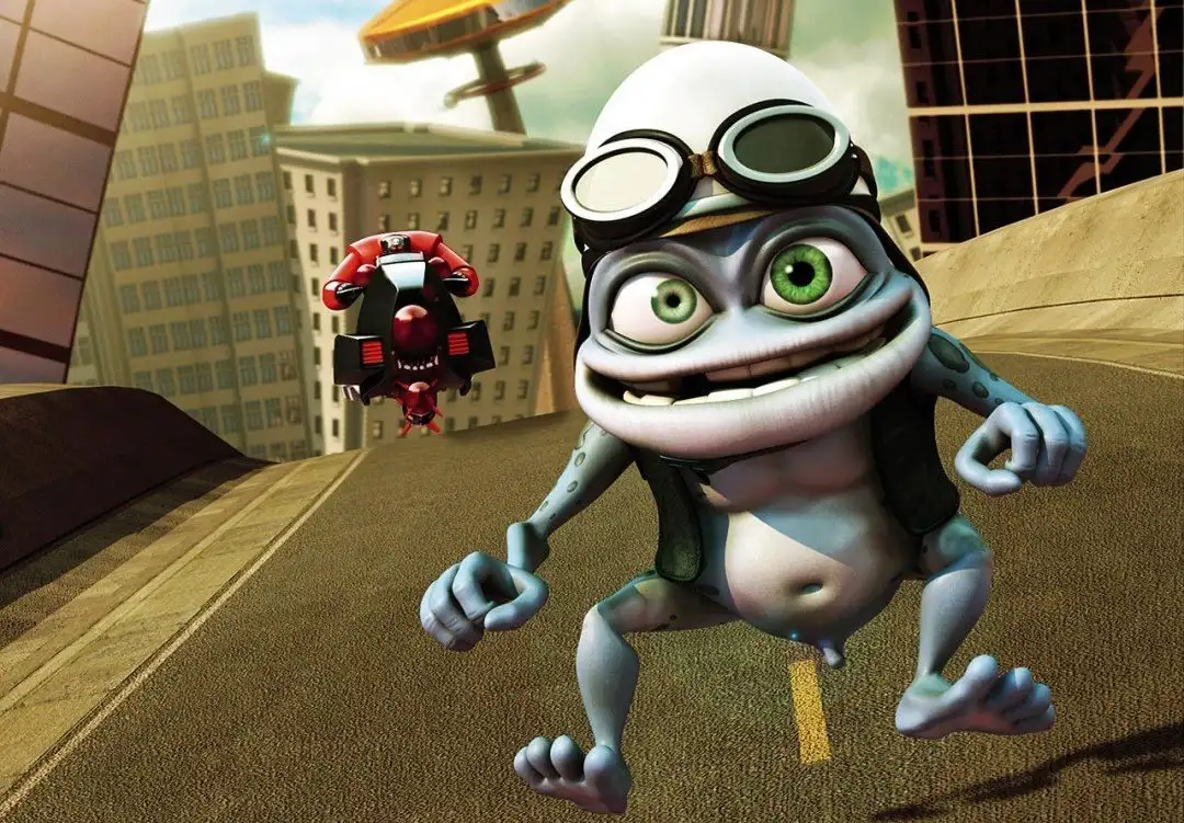 Он ожил и обещает новый альбом. Что стало с легендарным Crazy Frog?