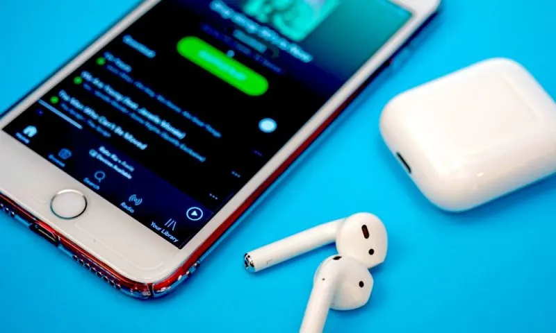 AirPods взорвались прямо в ухе китайца. Парень жив, но теперь плохо слышит