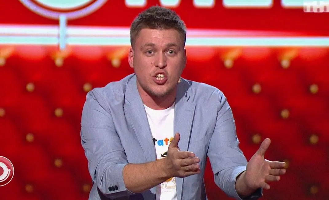 Как звездные комики покидали Comedy Club? Харламов сбегал на НТВ, а Незлобин в США