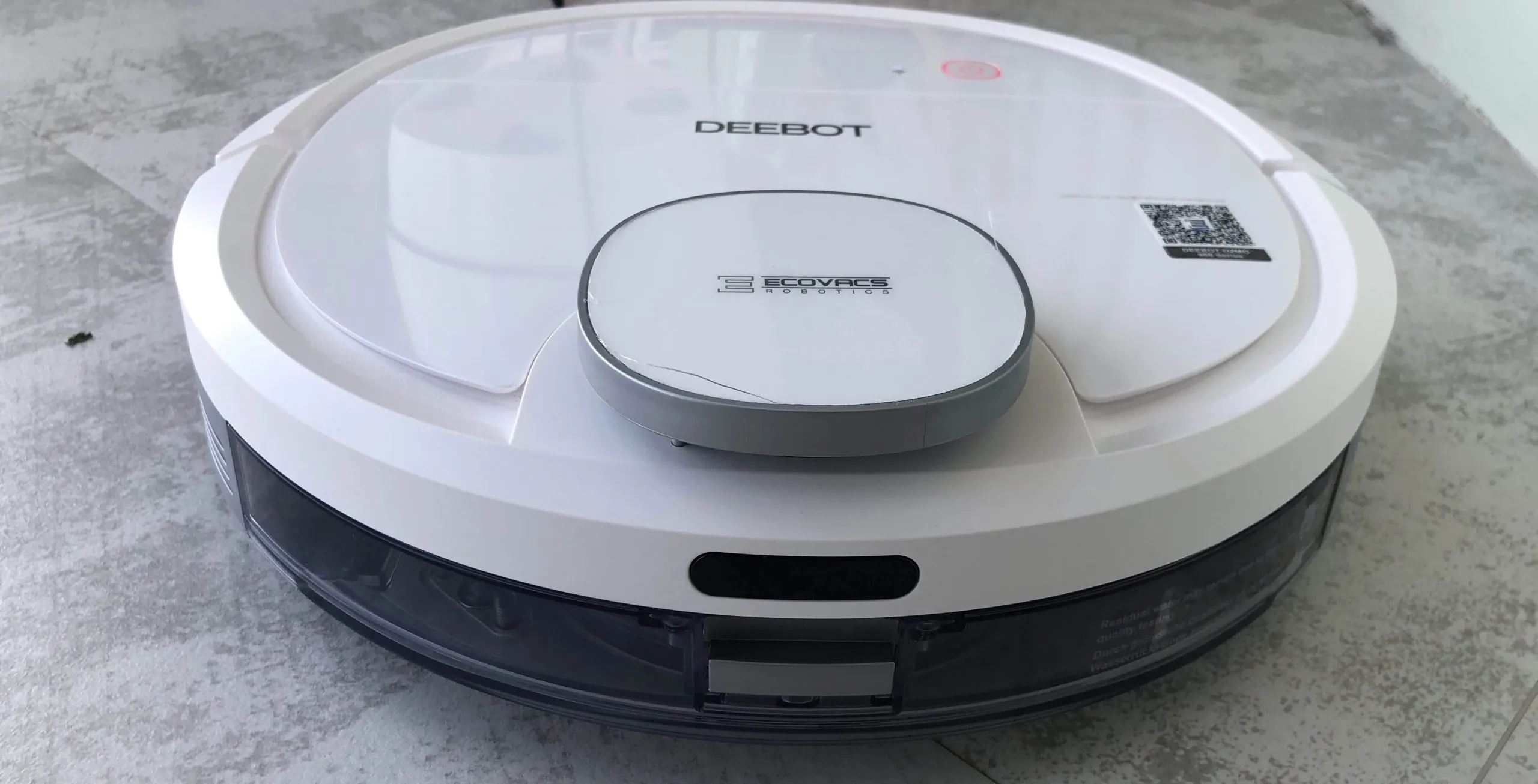 Протестировали робот-пылесос ECOVACS DEEBOT OZMO 900. Это шикарный уборщик для тех, кто не хочет переплачивать