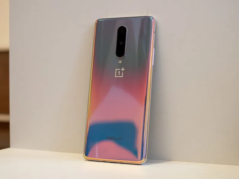 Топовый OnePlus пробил психологическую отметку. Он мегамощный и самый выгодный на рынке