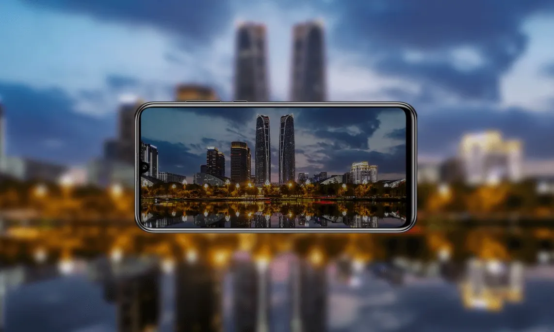 Вышел Huawei P smart S. У него приличная автономность, NFC и стильный корпус