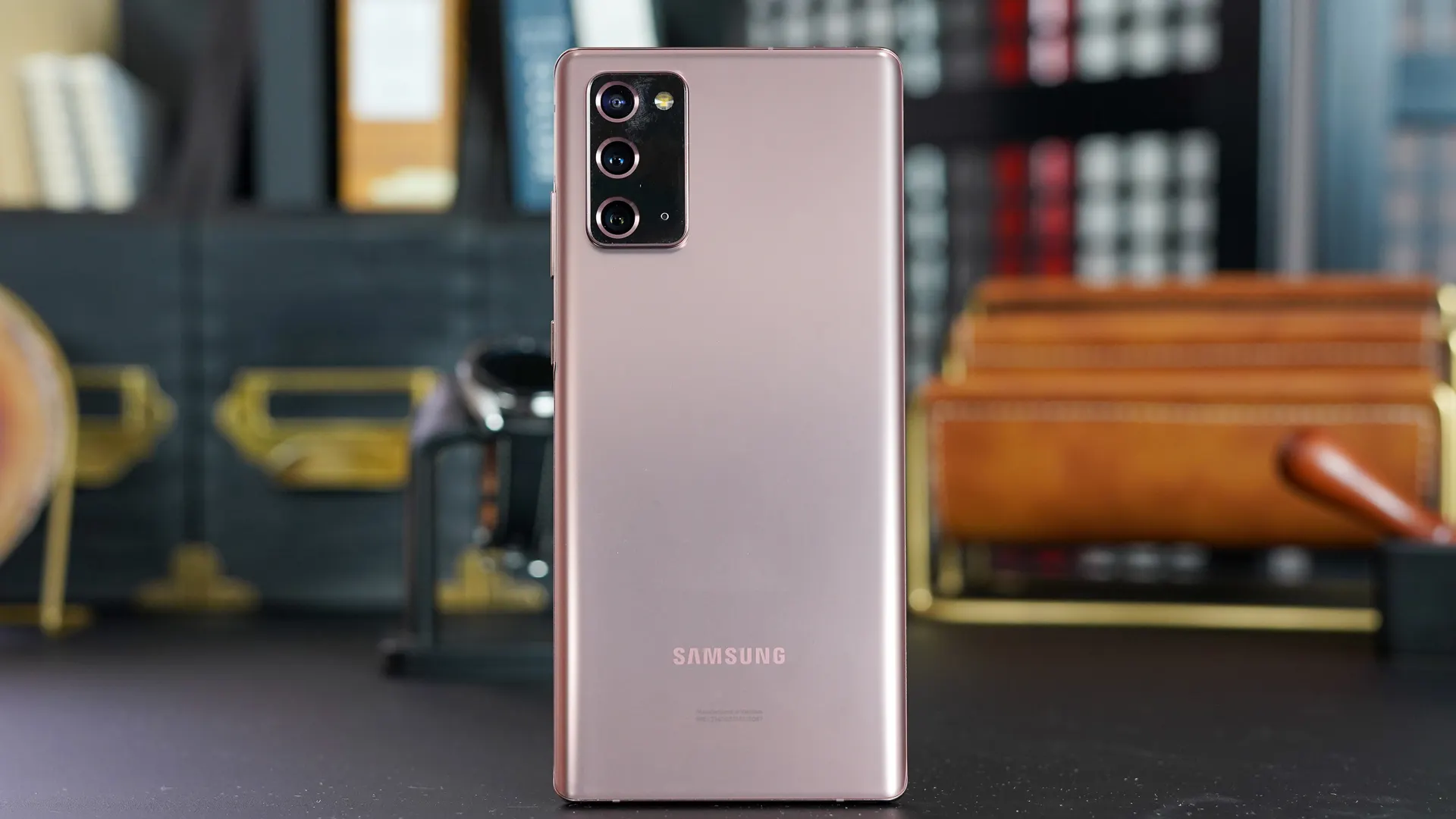 Новый Samsung Galaxy Note стоит меньше 60 тысяч рублей. Теперь можно брать?