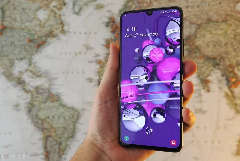 Владельцы Samsung Galaxy получат подарочек. Их девайсы будут получать обновления дольше, чем обычно