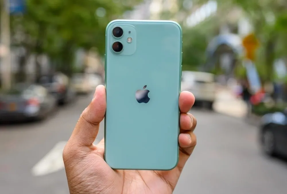 iPhone 11 – самый популярный смарт в мире. Xiaomi и Samsung Galaxy тоже в топе