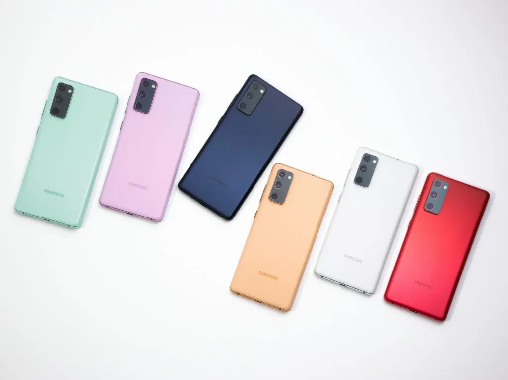 Samsung Galaxy S20 FE уделал iPhone 12 и Google Pixel 5 в сравнении камер. Завтра вы можете получить его даром