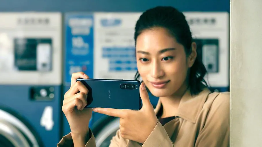 Вышел Sony Xperia 5 II. У японцев уже был похожий флагман