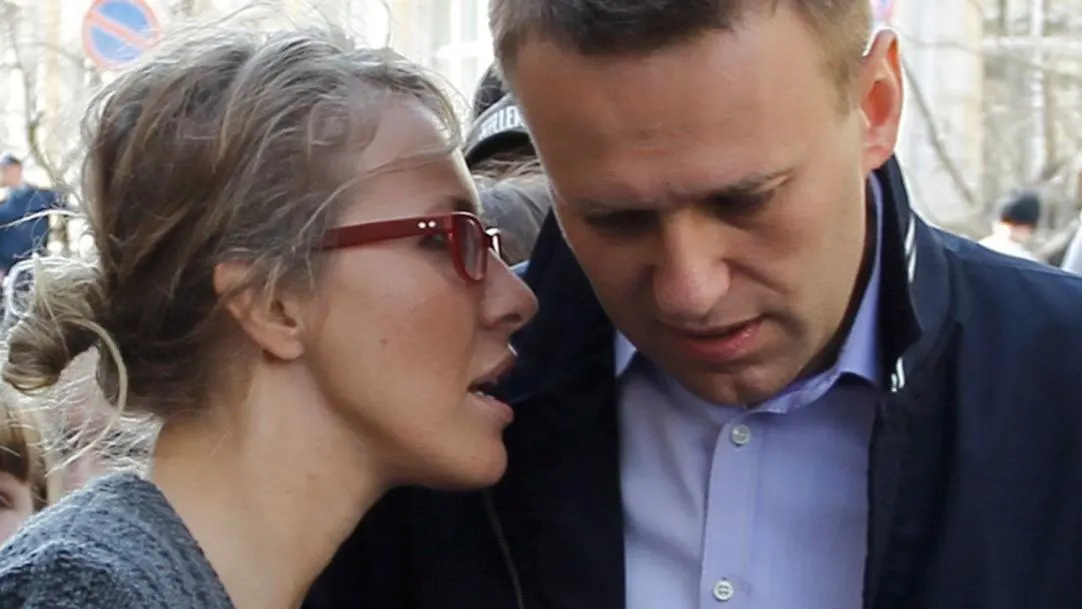Похоже, Ксения Собчак снимает фильм про отравление Навального. Её отследили по инстаграму