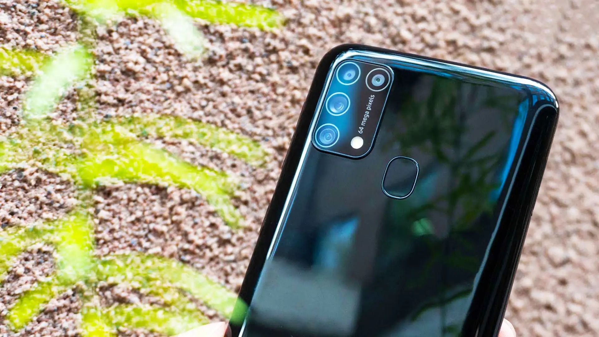 Этот Samsung Galaxy – самый недооцененный бюджетник бренда. Лучшая модель для фанатов