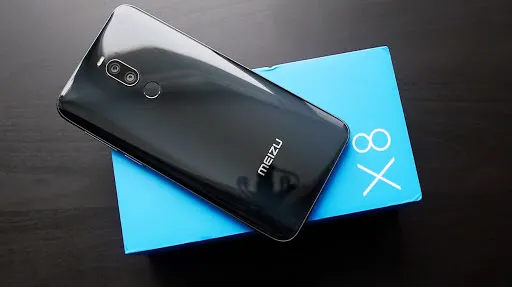 Пользуюсь Meizu в 2020 году. Почему он бесит?