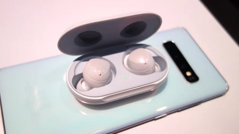 Шикарные Samsung Galaxy Buds доступны с большой скидкой в МТС. Даже дешевле, чем на Маркете