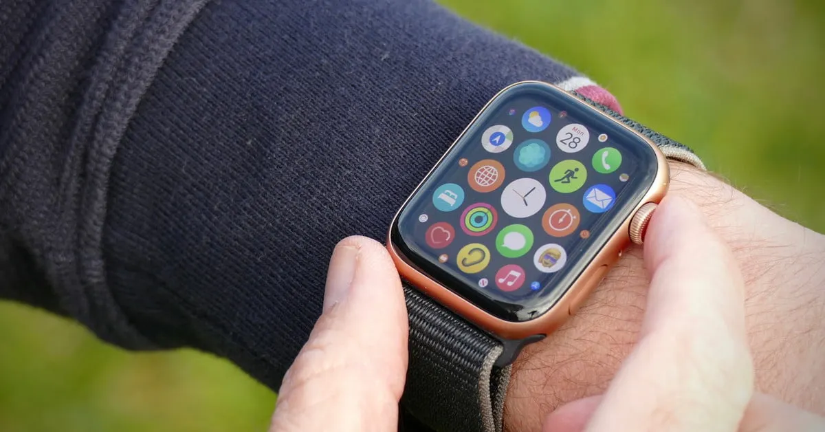 Новый повод купить Apple Watch. На смарт-часах появилось приложение «Яндекс.Музыки» – что это значит?