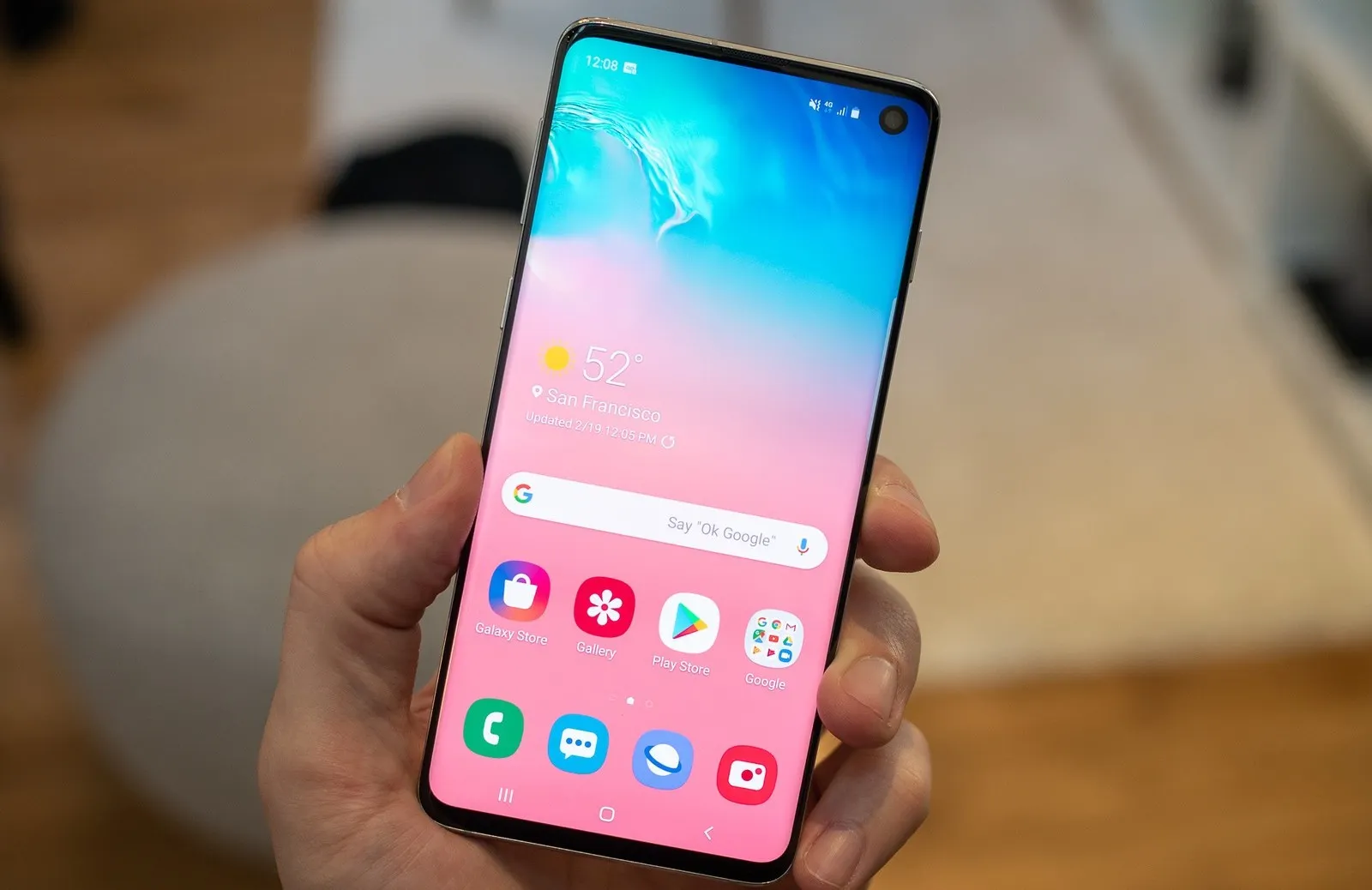 Оба Samsung Galaxy S10 жирно подешевели. Надо брать – сейчас или никогда