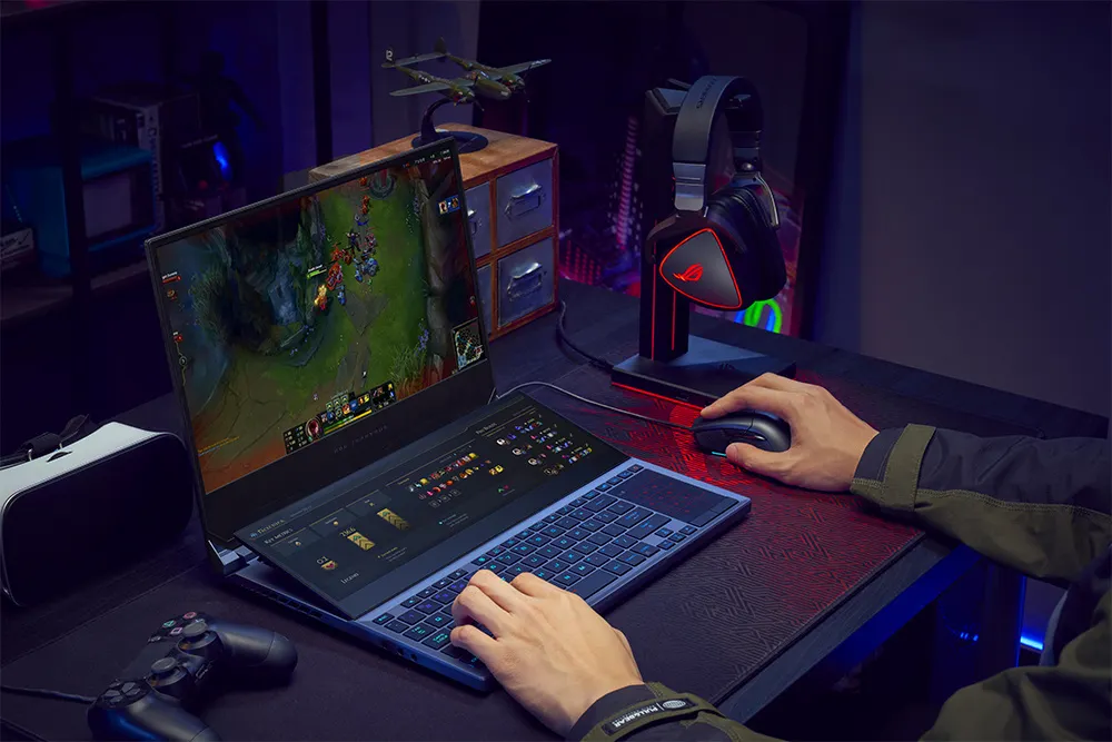 Царский ноутбук от Asus появился в продаже. Эта машина отрабатывает 300 тысяч рублей?