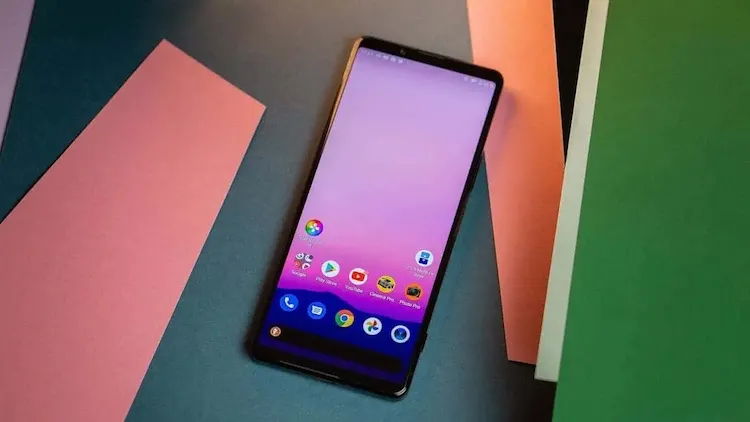 Sony Xperia 1 III должен стать бомбой. Там новый процессор и 4K-экран