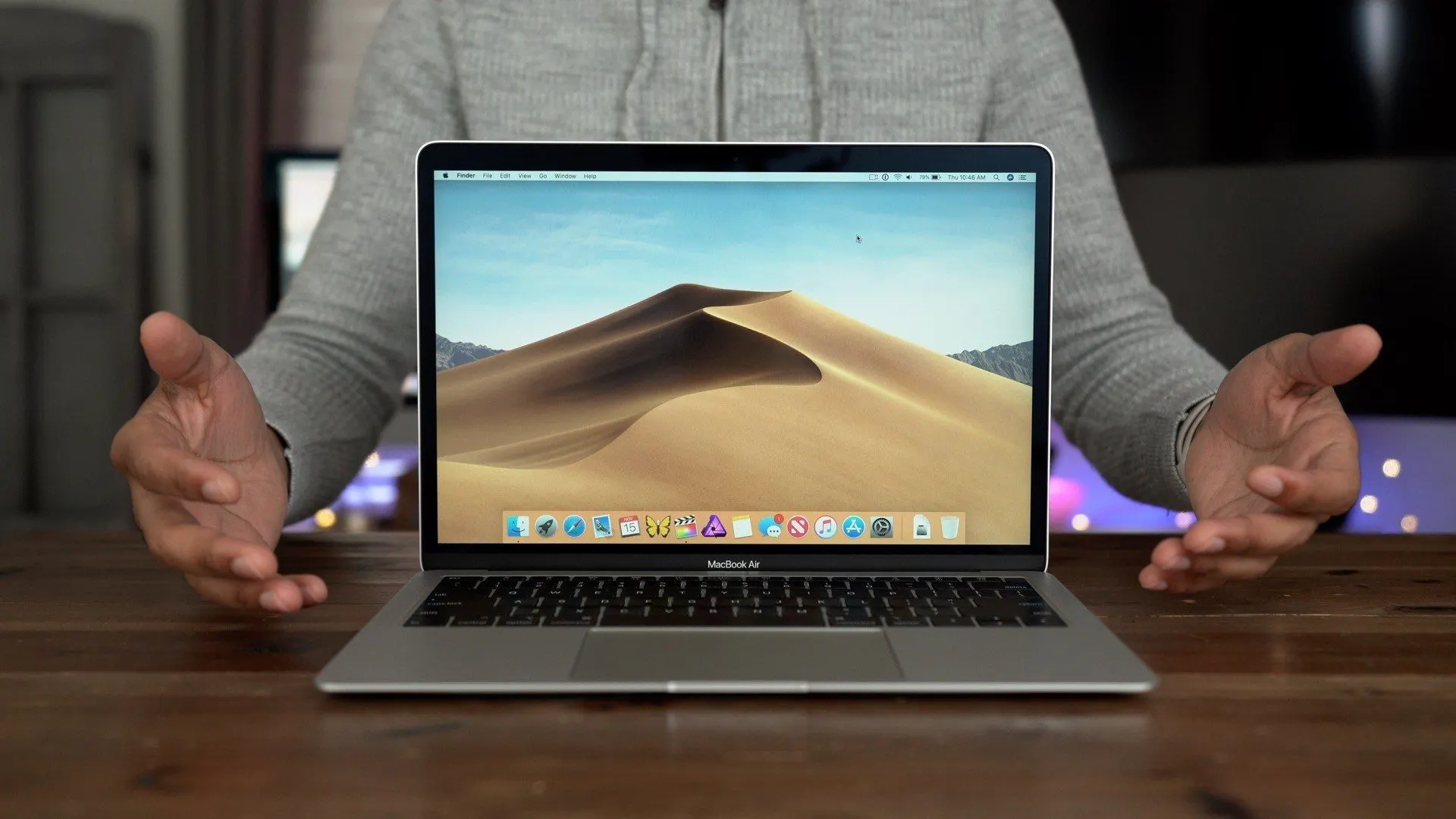 MacBook Air продают по исторически низкой цене на распродаже 11 ноября. Скорее покупайте лэптоп