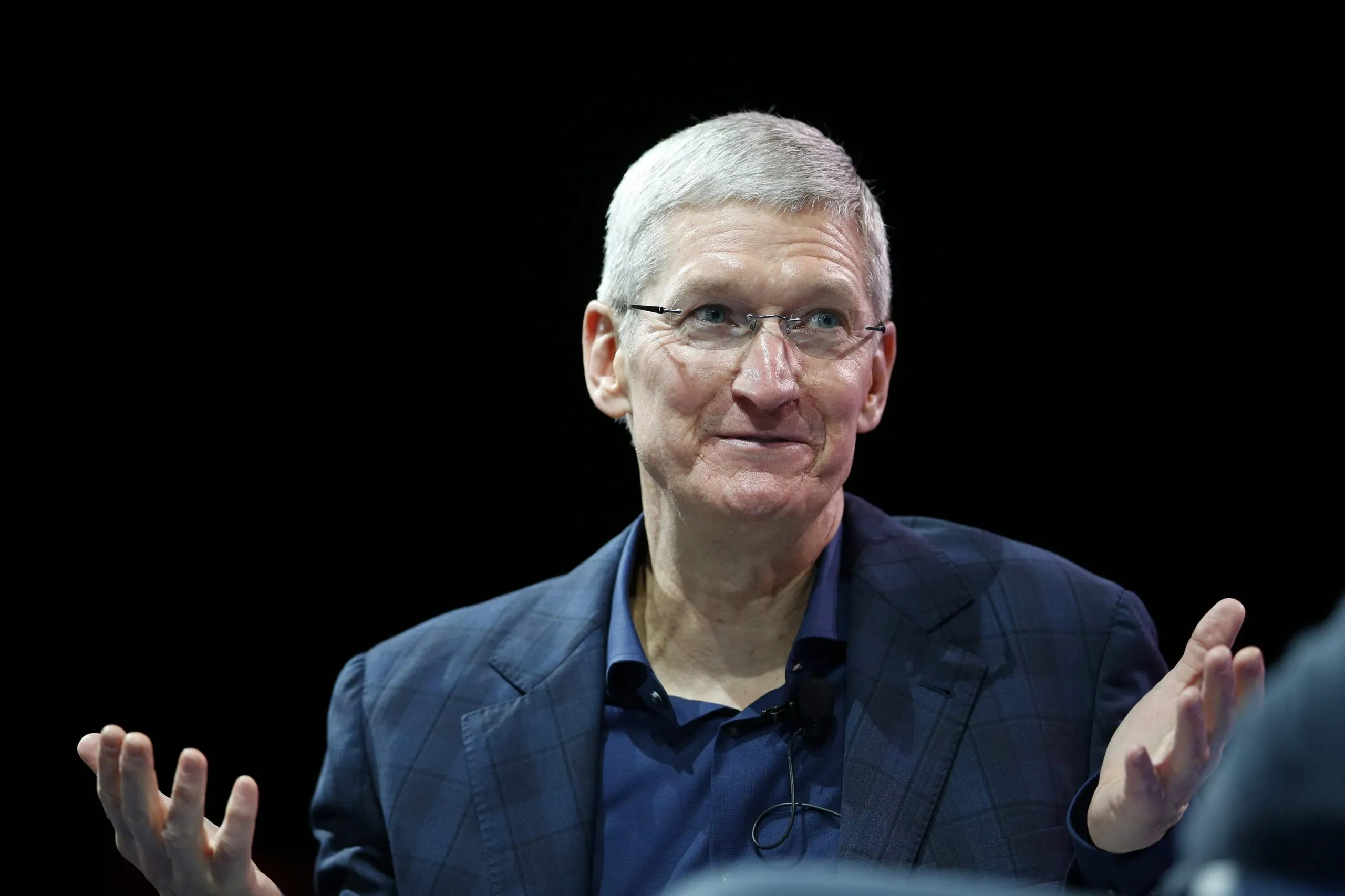 Внутри iPhone появилась реклама. Это норма или нет?