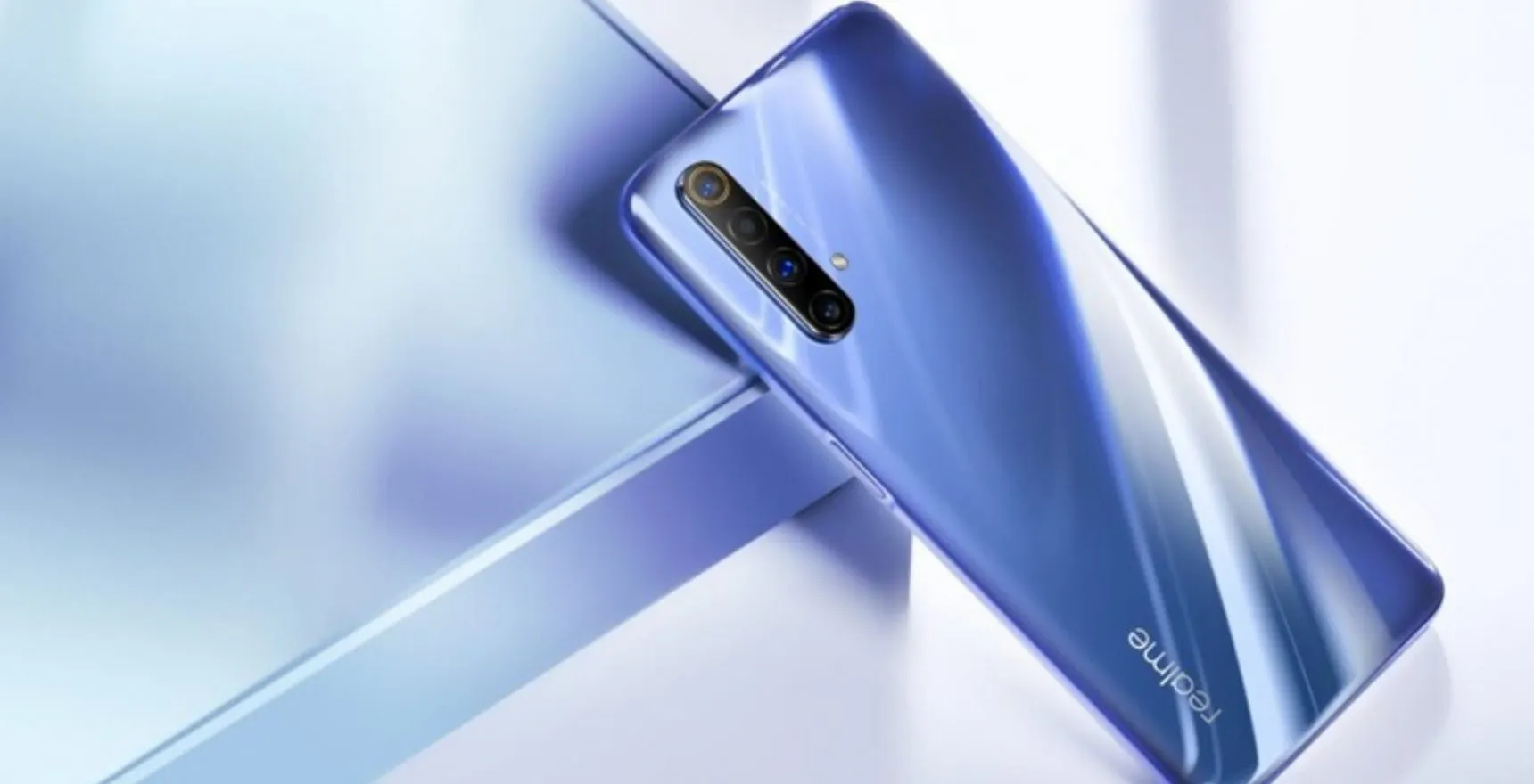 Этот Realme доступен по рекордно низкому прайсу на распродаже 11.11. У него мощный процессор и реактивная зарядка