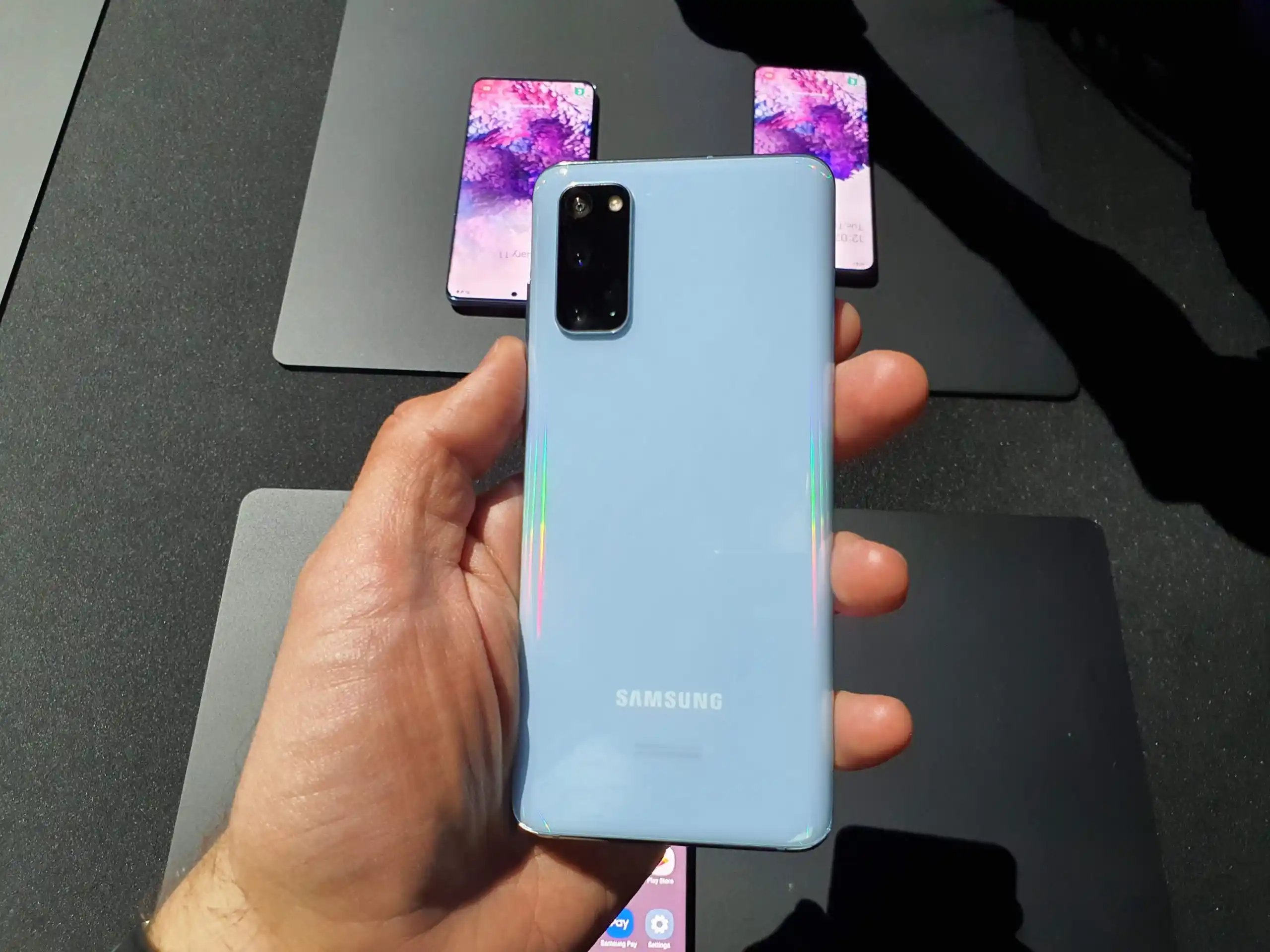 Плюсы и минусы Samsung Galaxy S20. Все, что нужно знать об этом флагмане