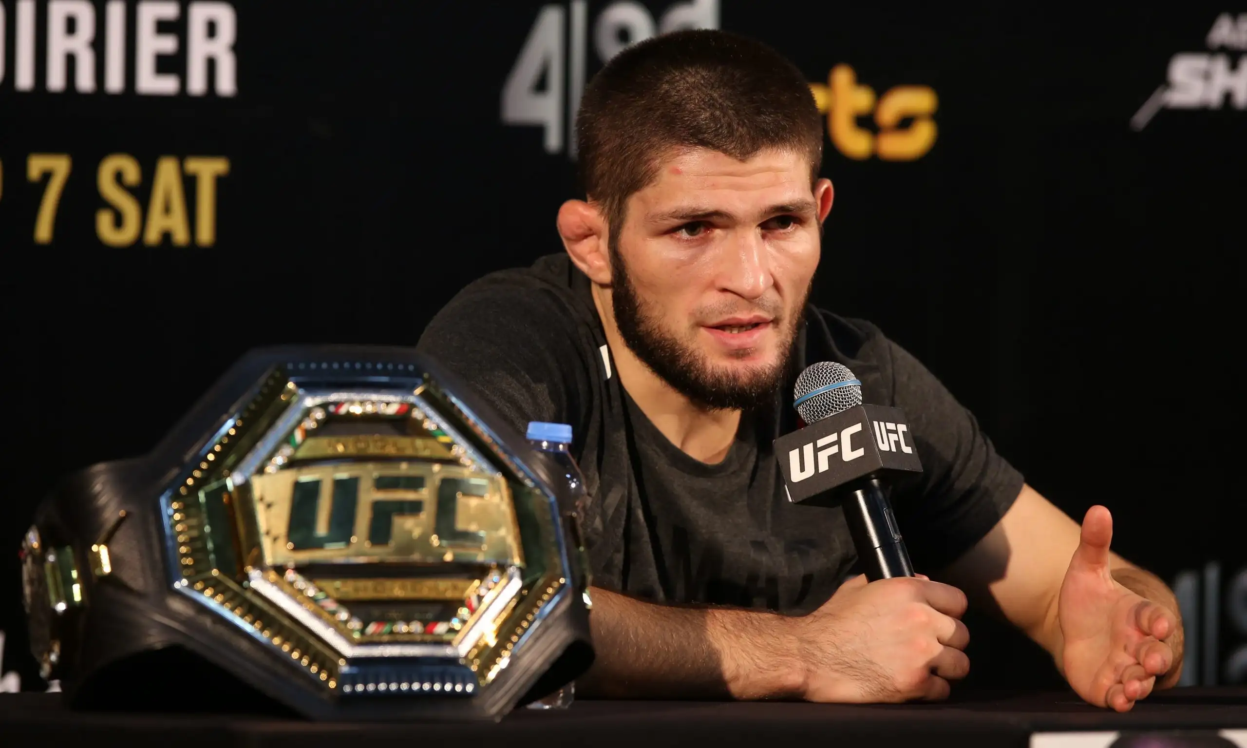 Кто станет чемпионом UFC после Хабиба? Нурмагомедов – о Коноре, Путине и сопернике, ради которого вернется