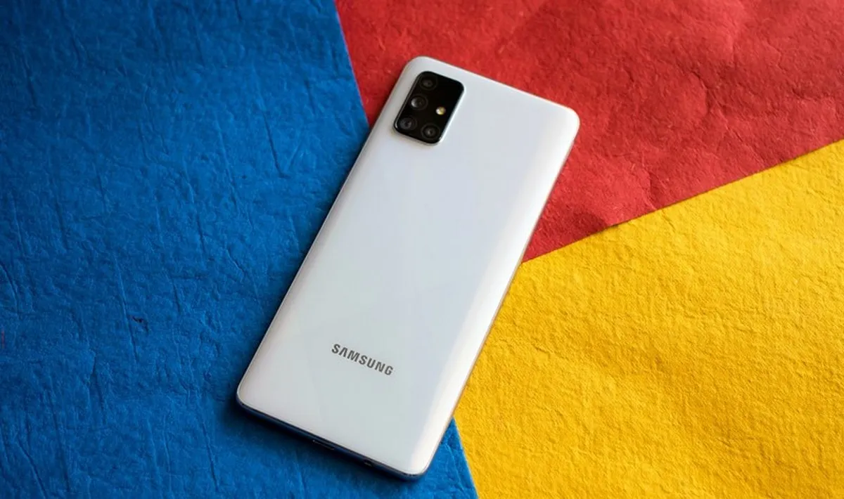 Пора брать Samsung Galaxy A71. Девайс с мощным процессором и крутой камерой сливают в МТС