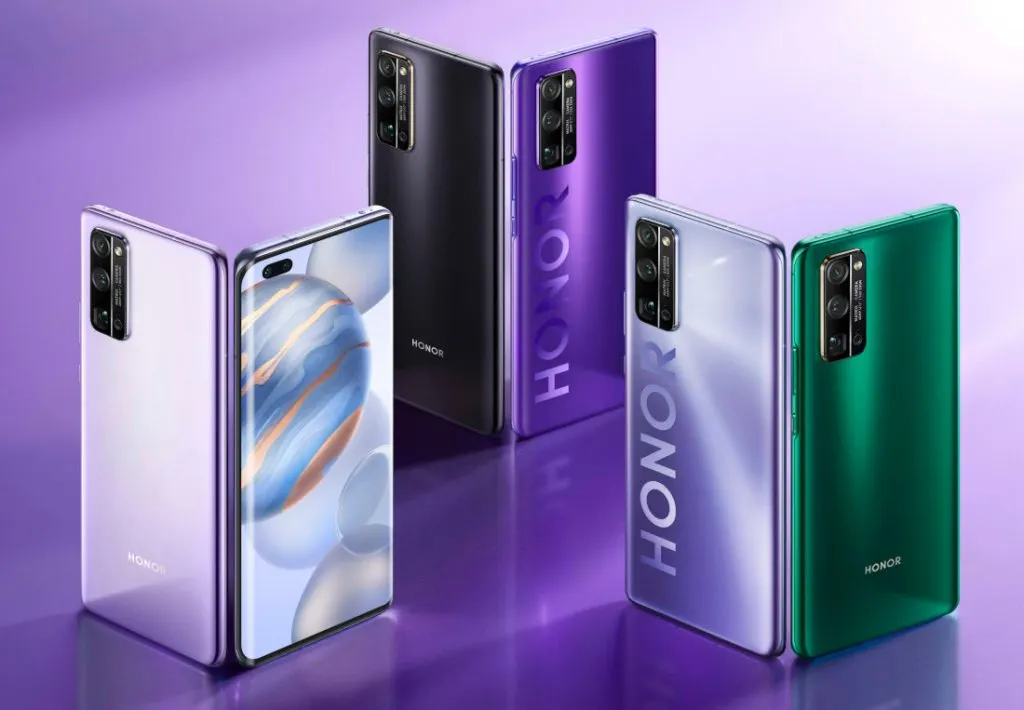 Есть шанс отхватить Honor 30 Pro+ по рекордной цене. Бренд проводит новогоднюю акцию в России