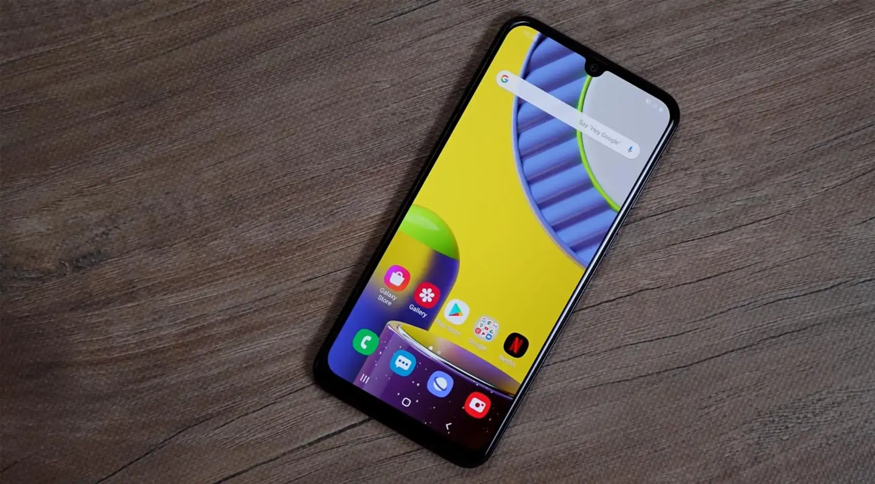 Samsung Galaxy M31 ощутимо подешевел. Это лучший девайс бренда до 20 тысяч рублей