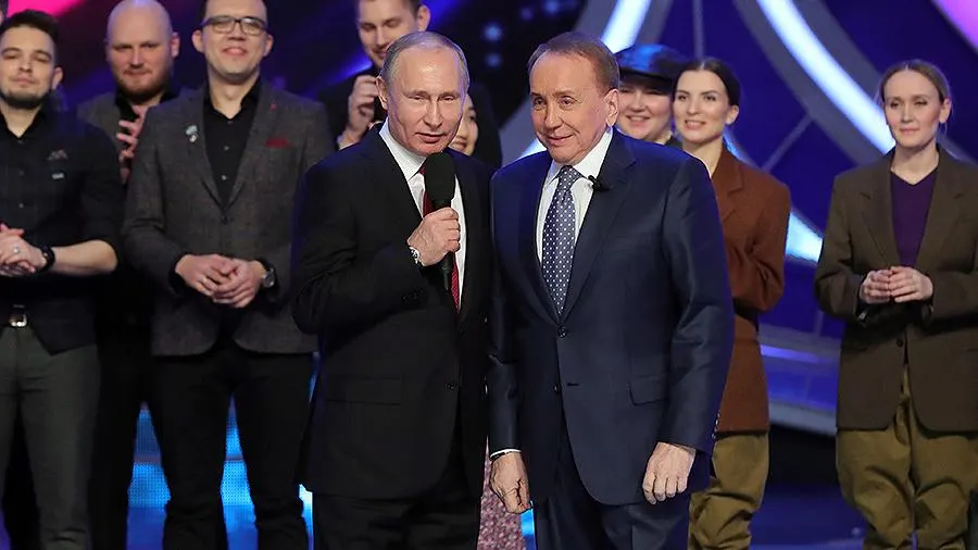 Каким был юмор до революции Comedy Club? Великий «Городок», помойный «Аншлаг» и травоядный КВН