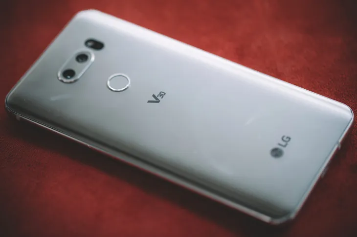 Смартфонов LG больше не будет? Компания сливается из-за убытков