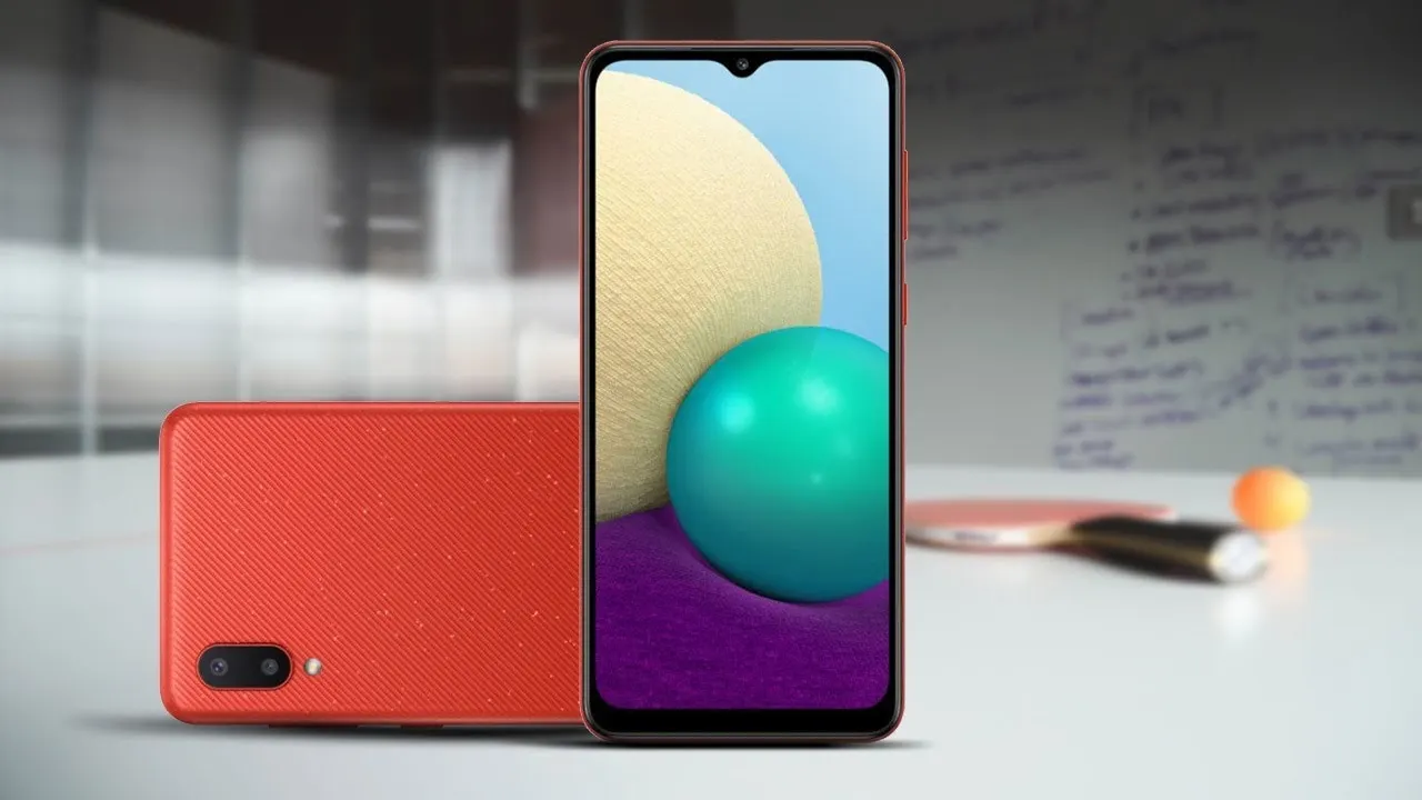 В Россию приехал новый ультрабюджетник Samsung Galaxy. Он плох во всем