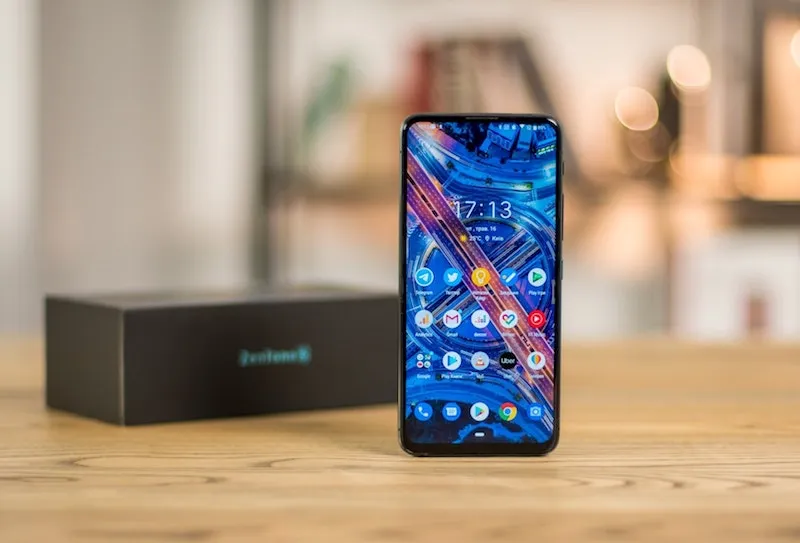 Скоро выйдет Asus ZenFone Mini. Производитель хочет добить провальный девайс от Apрle