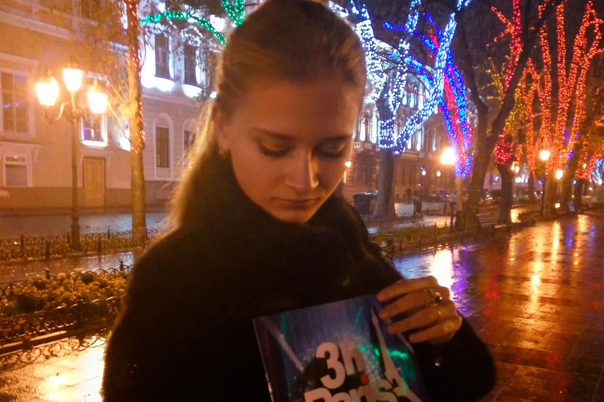 Писательница Аделина Шелдон хотела стать известной. Но в ожидании гонорара увлеклась диетами и умерла